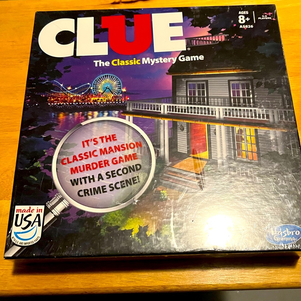 Hasbro Clue Murder Mystery Board Game New
